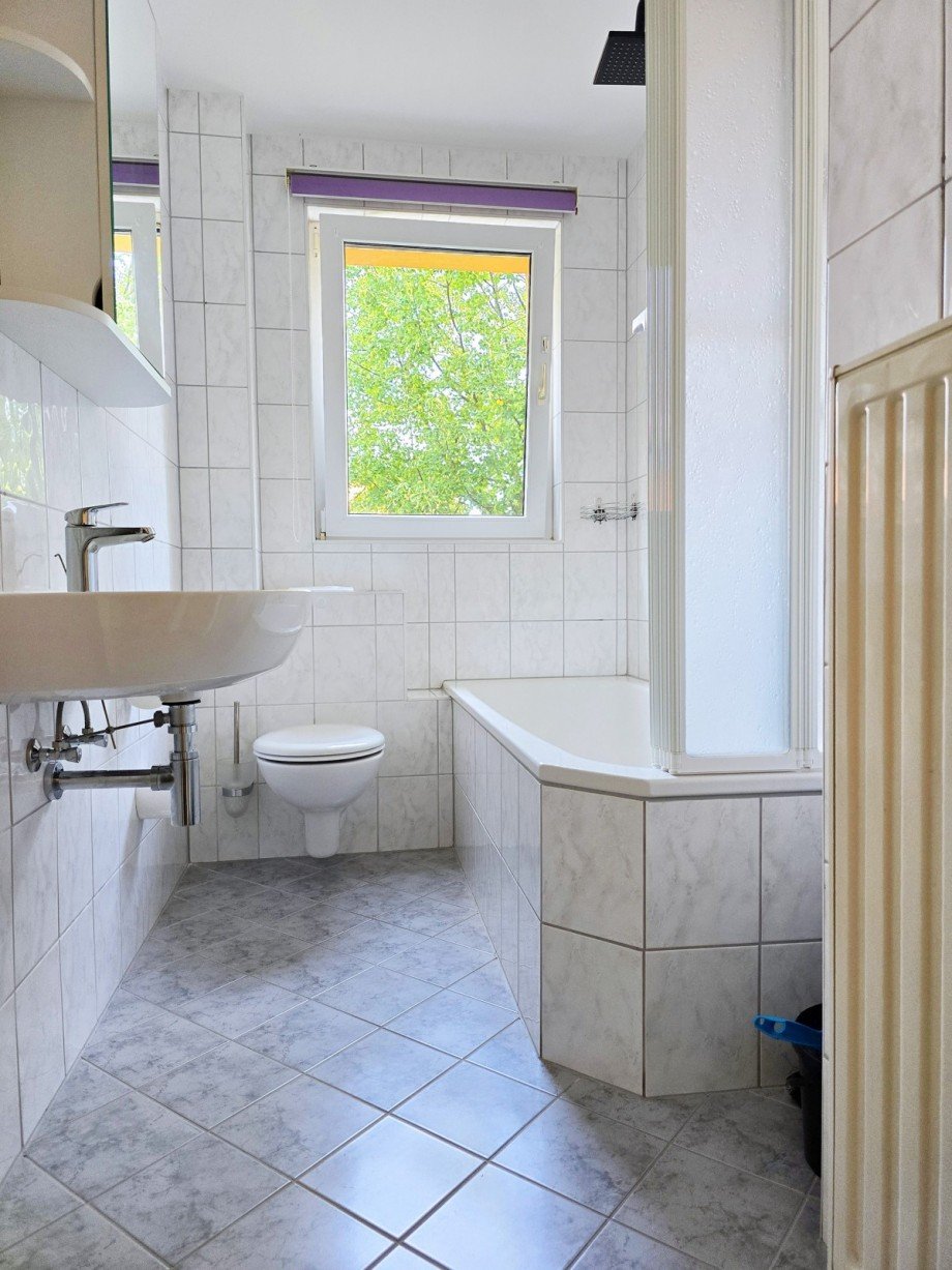 Badezimmer Erdgeschosswohnung K�then (Anhalt)