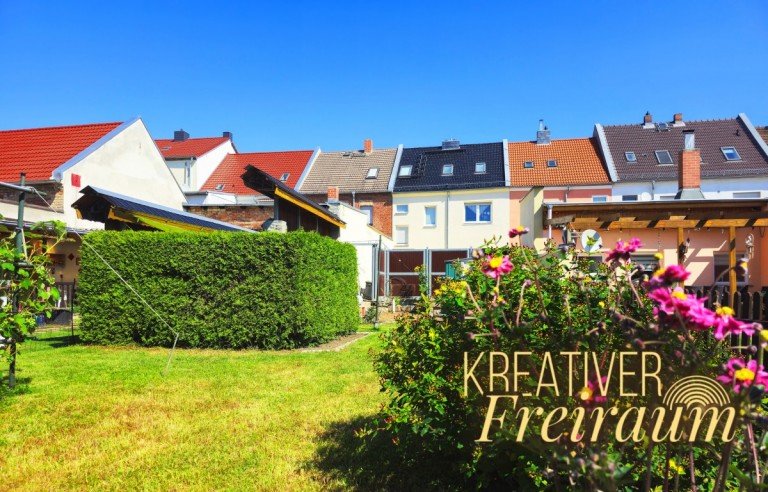 Einfamilienhaus in Aken Aken - Aken Reihenhaus Ein charmantes Reihenmittelhaus, das bald Ihr neues Zuhause sein k�nnte!