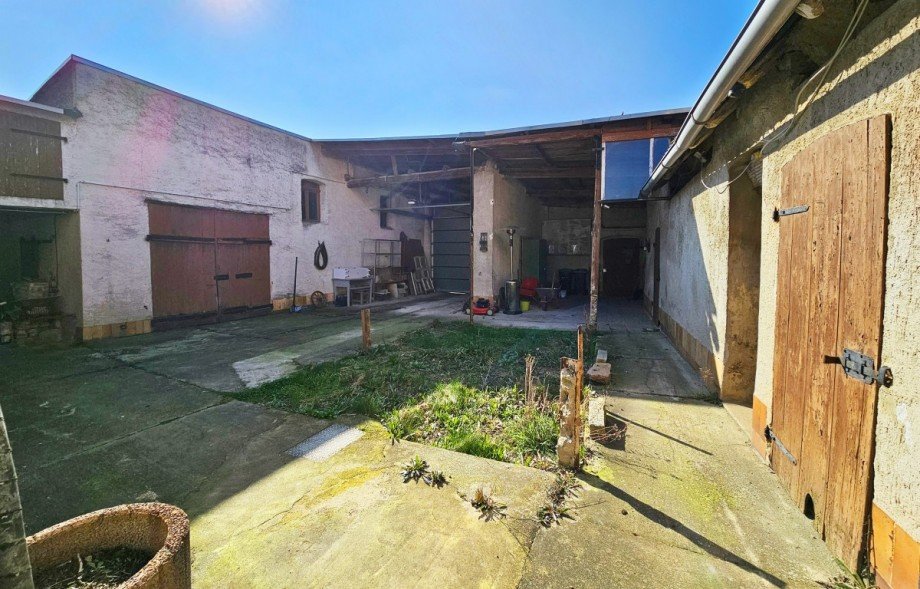 Hinterhof Einfamilienhaus Gro�badegast