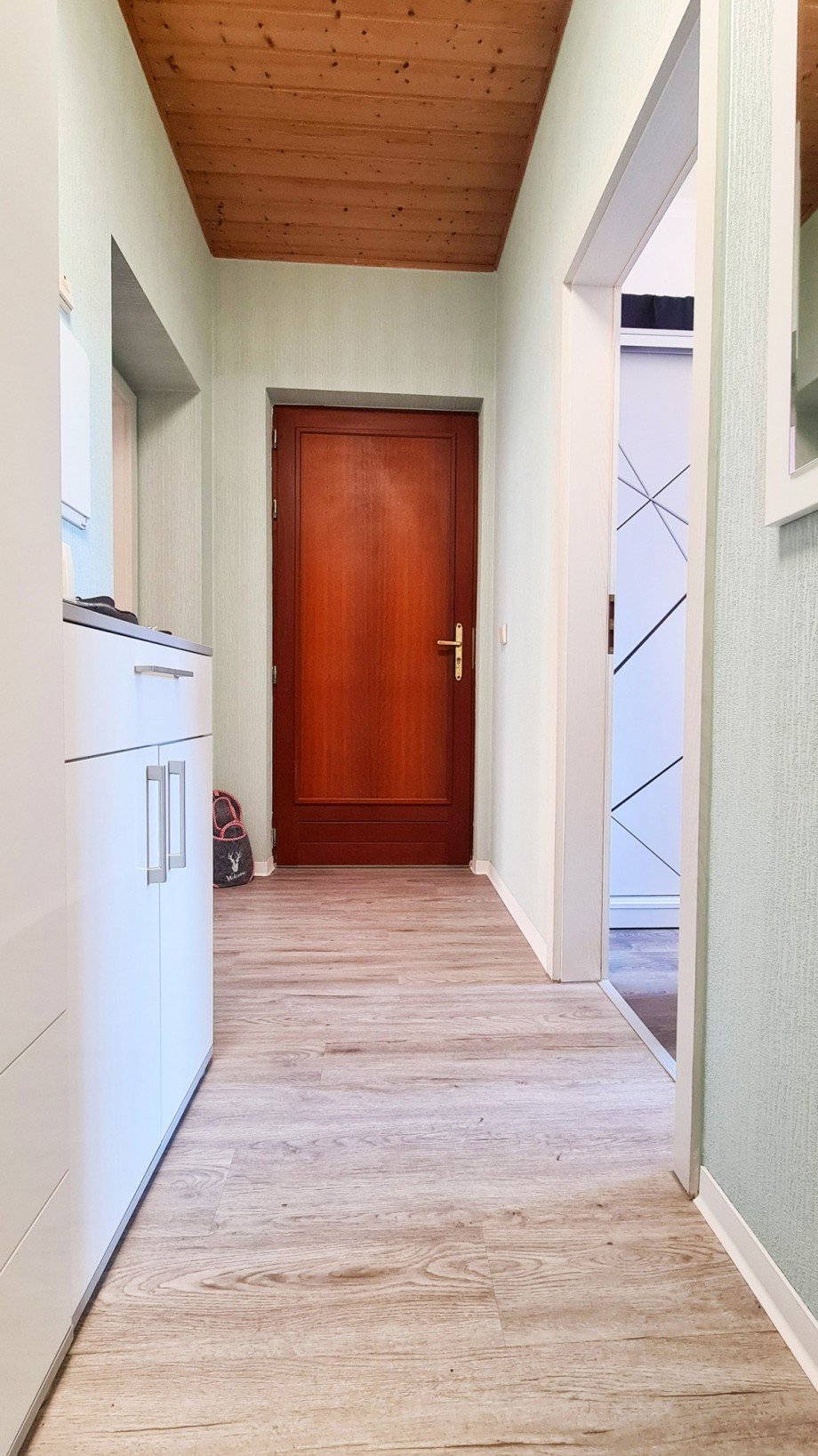 Flur Etagenwohnung K�then (Anhalt)
