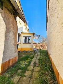 Durchgang zum Haus Charme trifft auf Moderne: Entdecken Sie  Vintage Home  und verwirklichen Sie Ihren Traum!