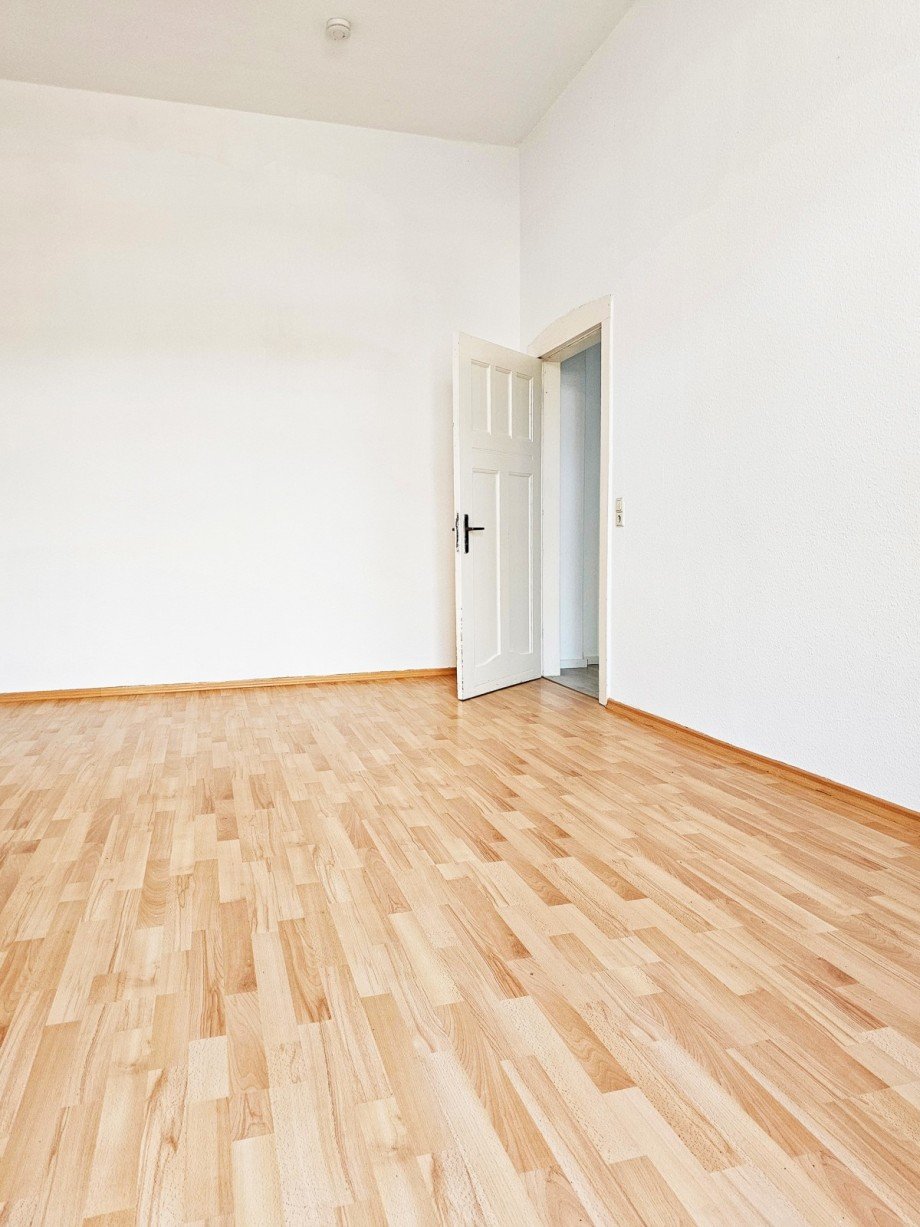 Zimmer 2 Erdgeschosswohnung K�then (Anhalt)