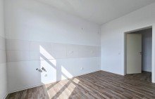 Wohnung 2. OG links Investoren aufgepasst: Lukratives Wohn- und Gesch�ftshaus