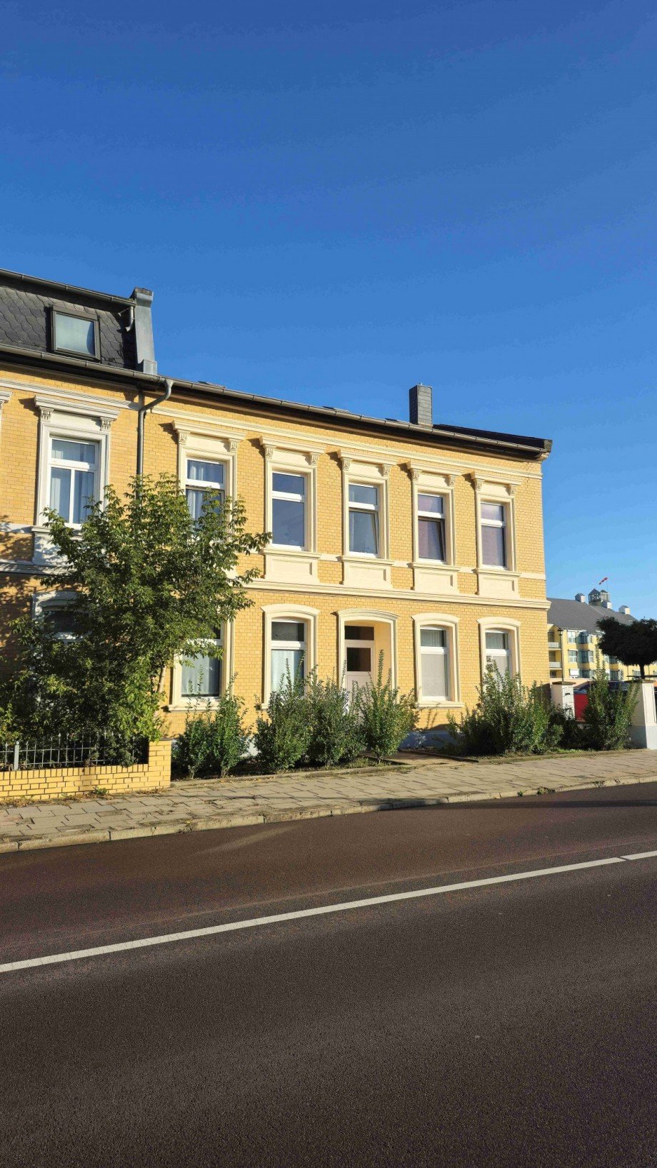 Stra�e Mehrfamilienhaus K�then (Anhalt)