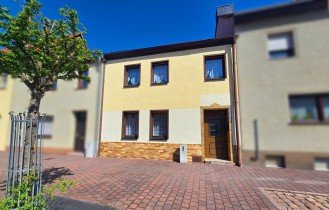 Hauptbild W�nde neu denken: Kleines Reihenhaus wartet auf Neugestaltung
