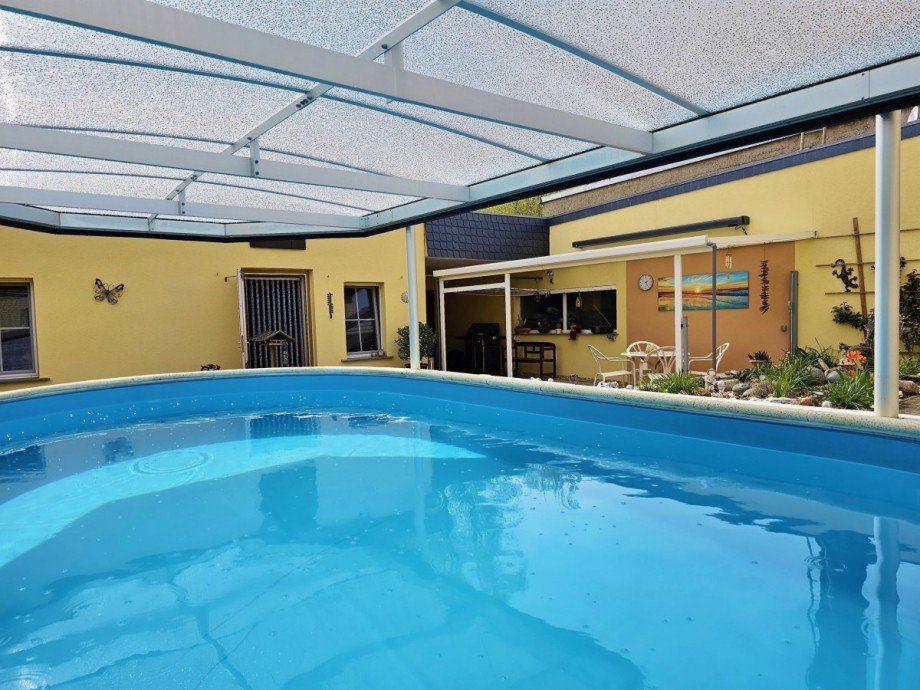 Pool Doppelhaush�lfte Ilberstedt