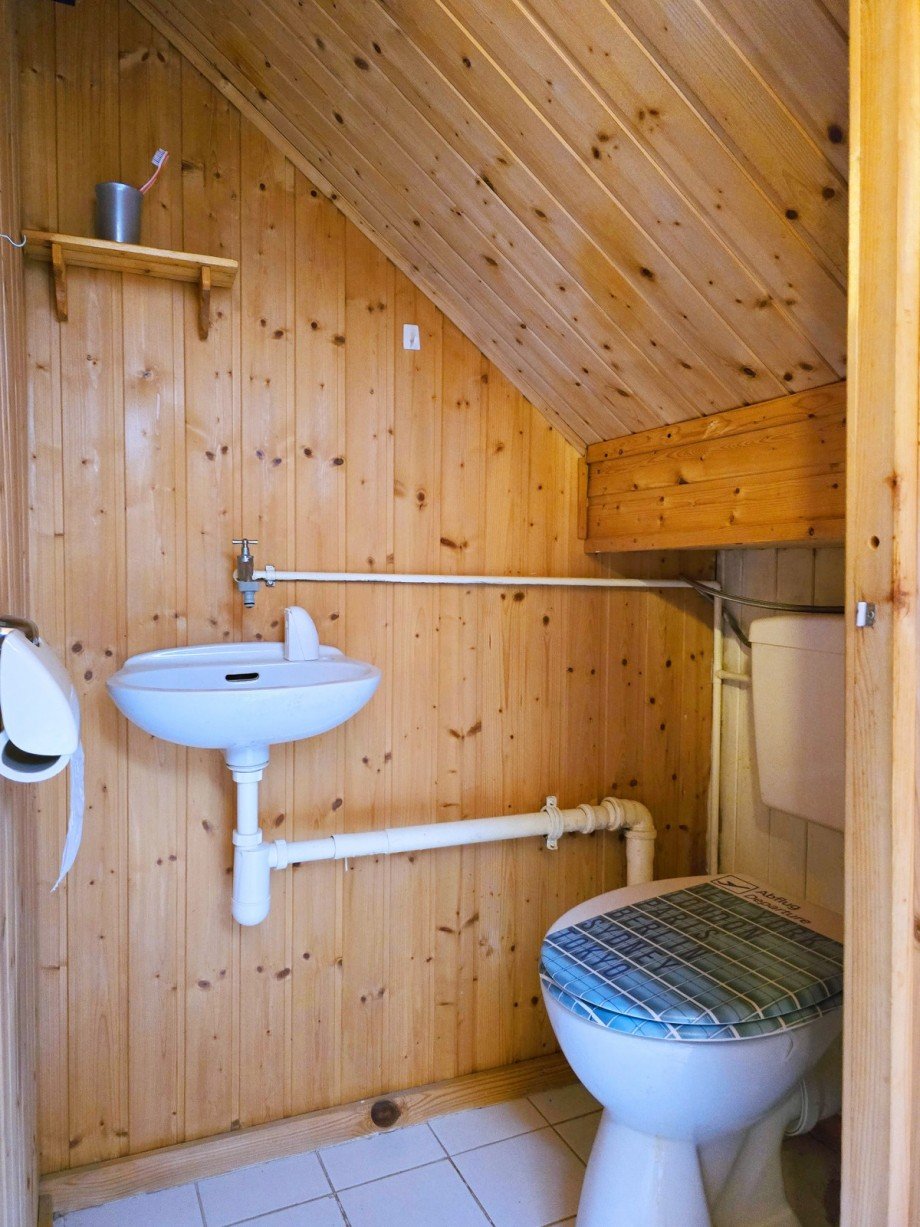 WC im OG Reihenmittelhaus Aken (Elbe)