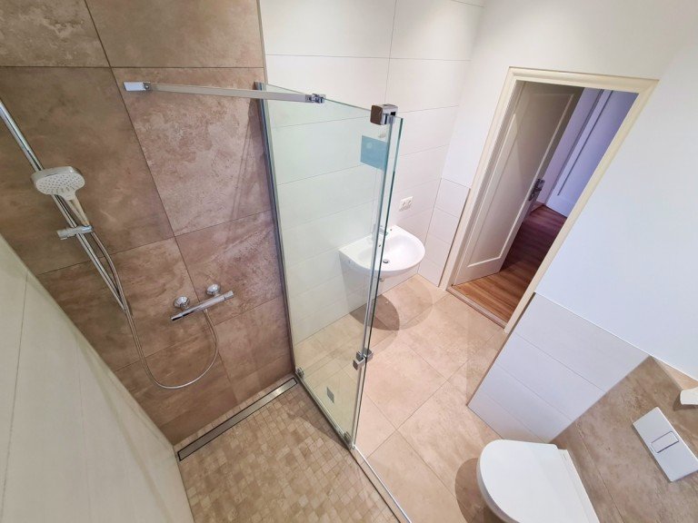 Badezimmer Dessau-Ro�lau - Dessau-Ro�lau Erdgeschosswohnung Ihr exklusiver Familien-Wohntraum!