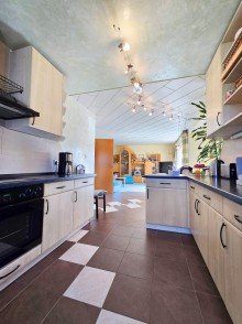 K�che OG  Gro�es Gelbes Gl�ck  - Mehr Raum, mehr M�glichkeiten, mehr Gl�ck f�r Ihre Familie