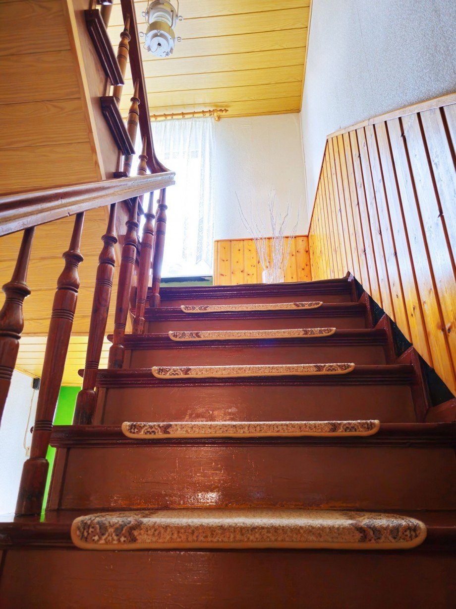 Treppe ins OG Einfamilienhaus Aken