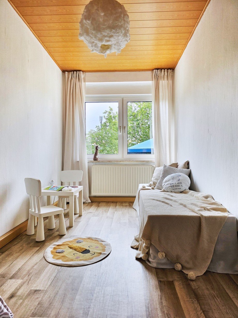 Kinderzimmer Obergeschoss Reihenhaus K�then (Anhalt)
