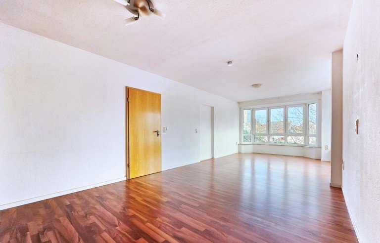 Wohnzimmer K�then (Anhalt) Dachgeschosswohnung 2-Zimmer mit tollem Blick auf die Jakobskirche