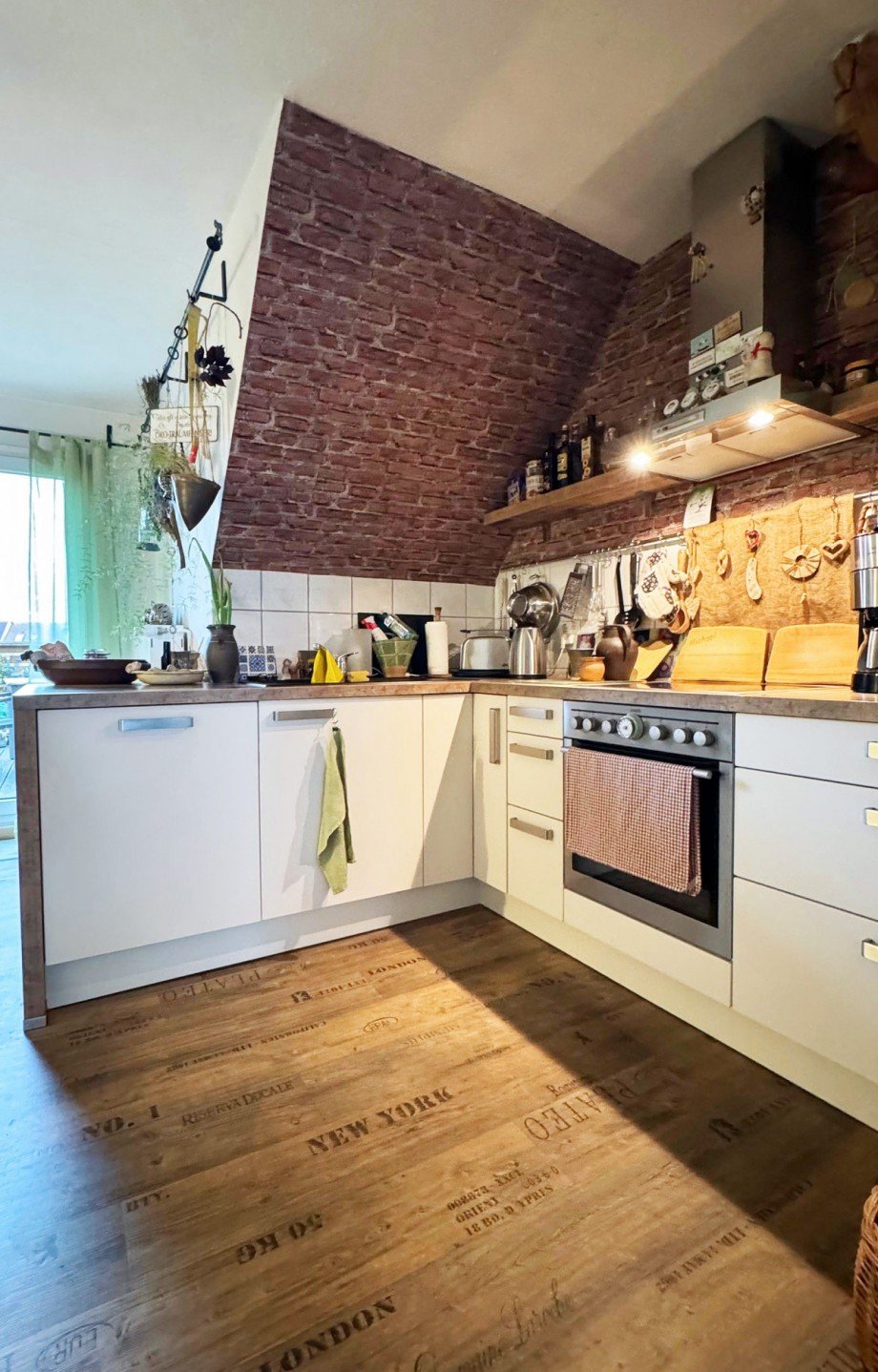 K�che Dachgeschosswohnung K�then (Anhalt)