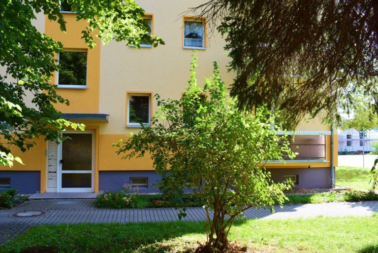 Front K�then (Anhalt) - K�then Erdgeschosswohnung Kleine, aber feine vermietete Wohnung mit Balkon!