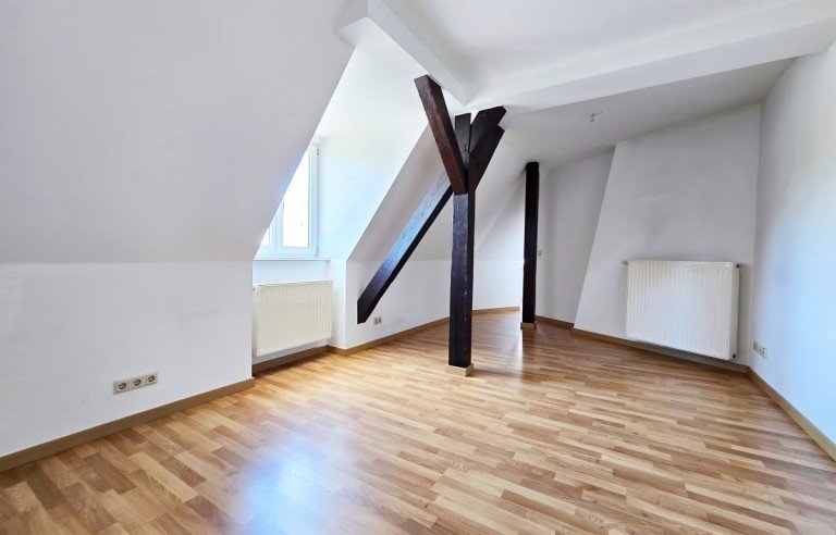 Zimmer K�then (Anhalt) - K�then Dachgeschosswohnung Charmante Citywohnung mit besonderem Ausblick