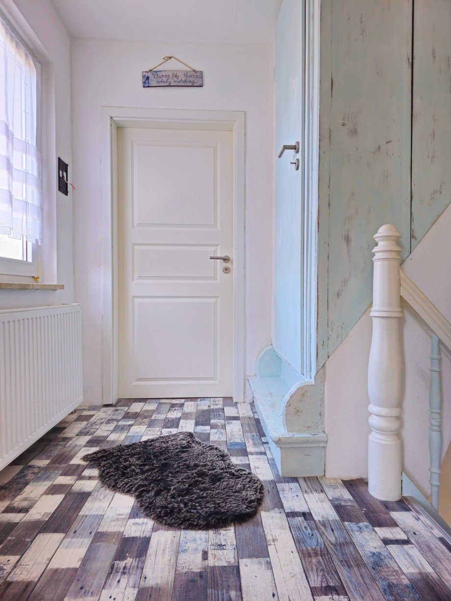 Flur OG Einfamilienhaus Gro�badegast