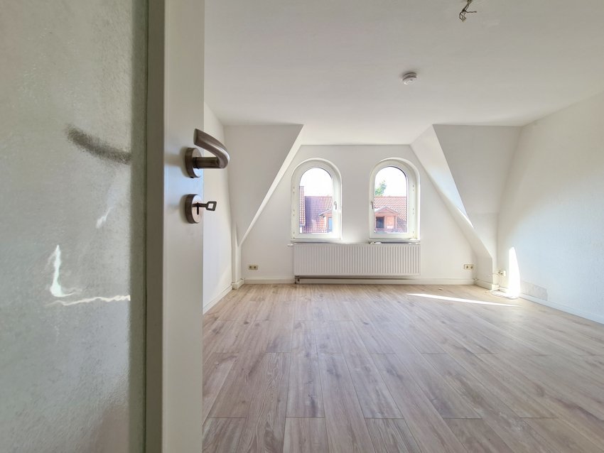 Wohnbereich Dachgeschosswohnung K�then (Anhalt)