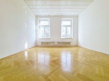 Zimmer Stilvolle Wohnung mit Parkettboden und zwei B�dern