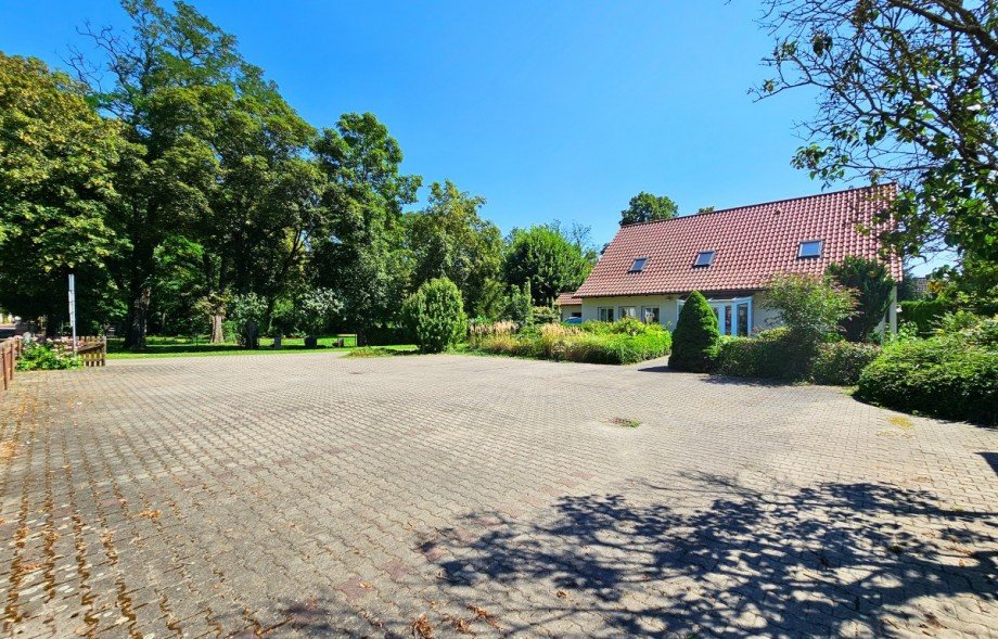 Ansicht von der Stra�e Einfamilienhaus Radegast