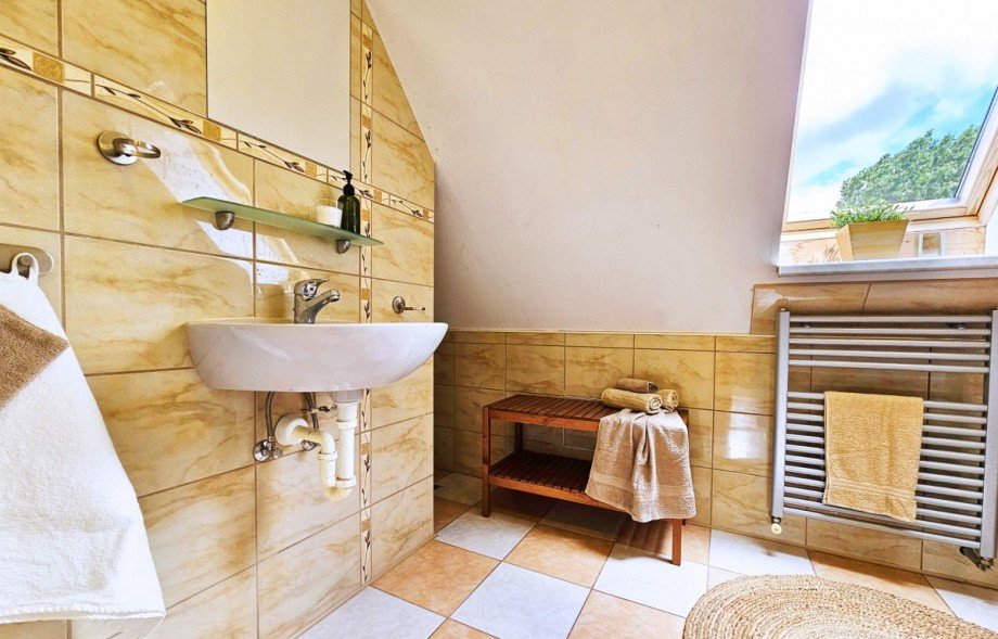 Badezimmer - Obergeschoss Einfamilienhaus Wettin-L�bej�n