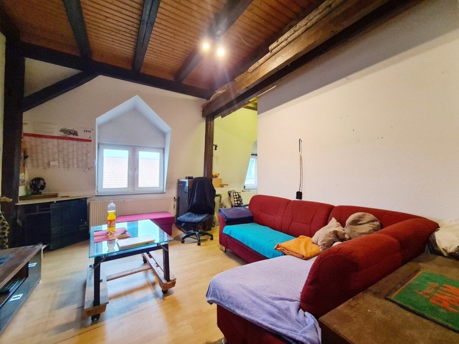 Wohnzimmer Dachgeschosswohnung K�then (Anhalt)