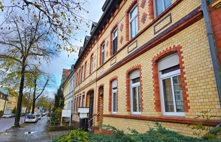 Wohnhaus K�then (Anhalt) - K�then Mehrfamilienhaus Voll vermietetes Mehrfamilienhaus mit spannender Rendite