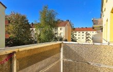 Balkon Vermietete 4-Zimmer-Wohnung mit Balkon in sehr beliebter Wohngegend