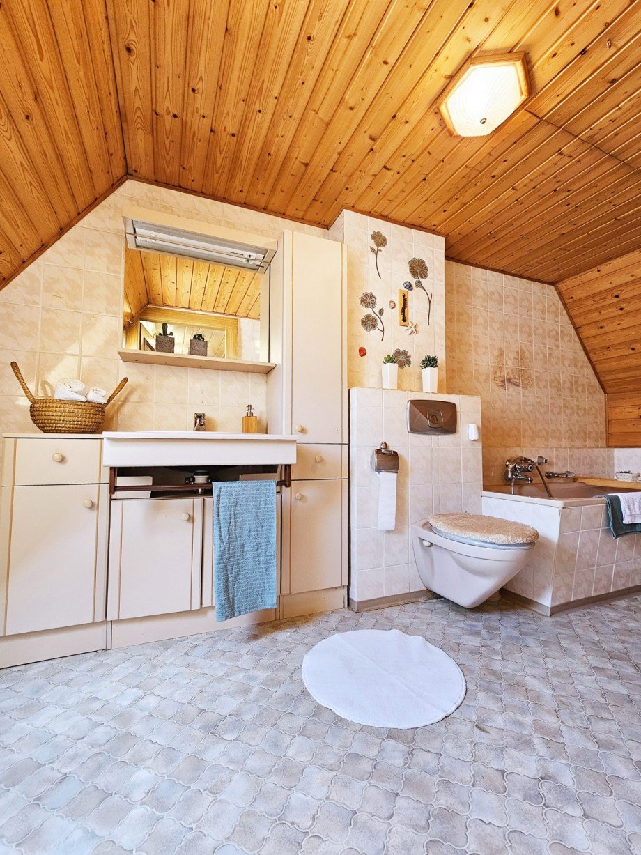 Badezimmer OG Reihenhaus K�then (Anhalt)