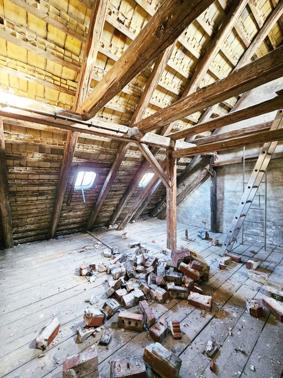 Dachboden Reihenhaus K�then (Anhalt)
