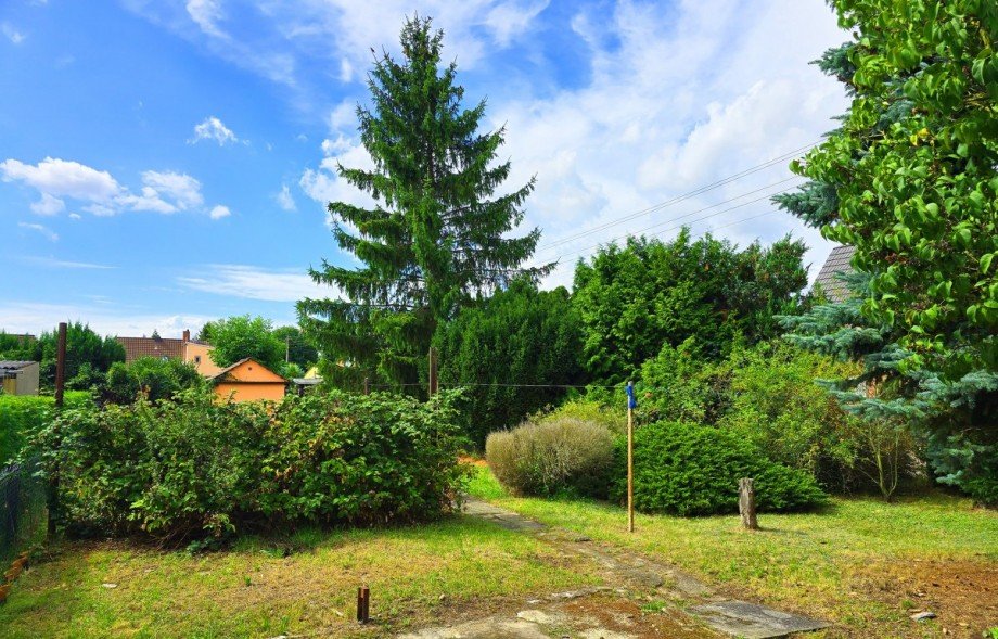 Garten Doppelhaush�lfte Radegast
