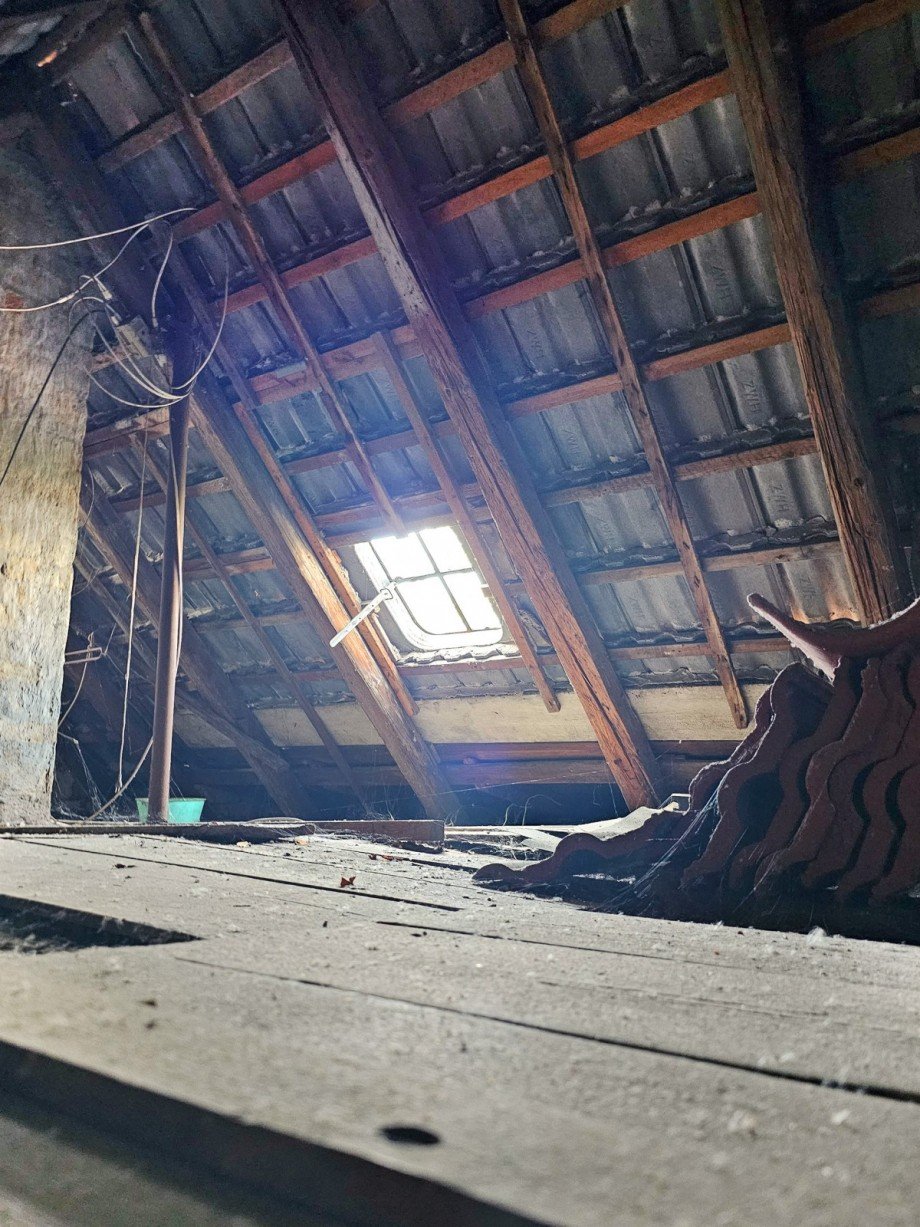 Dachboden Reihenendhaus Aken