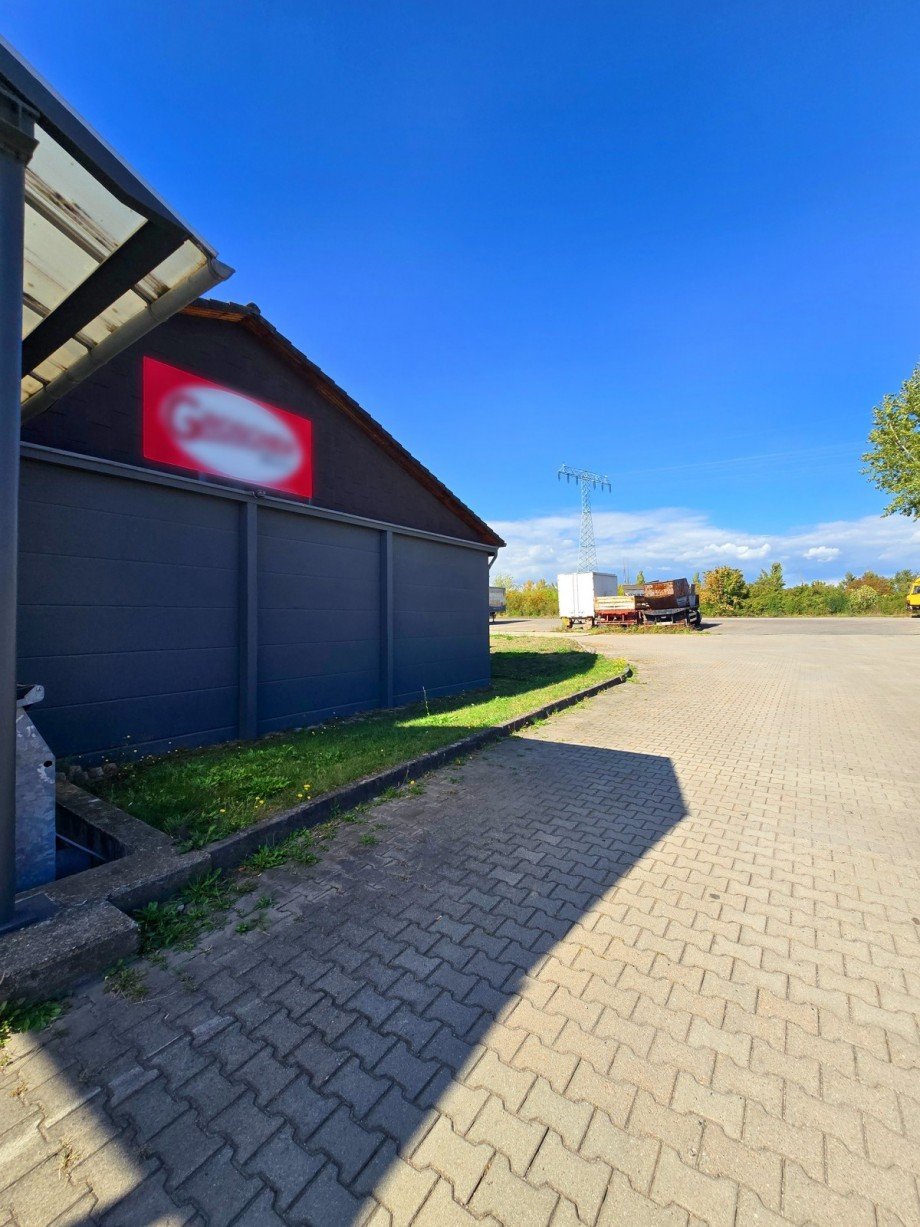 R�ckansicht Einzelhandel K�then (Anhalt)