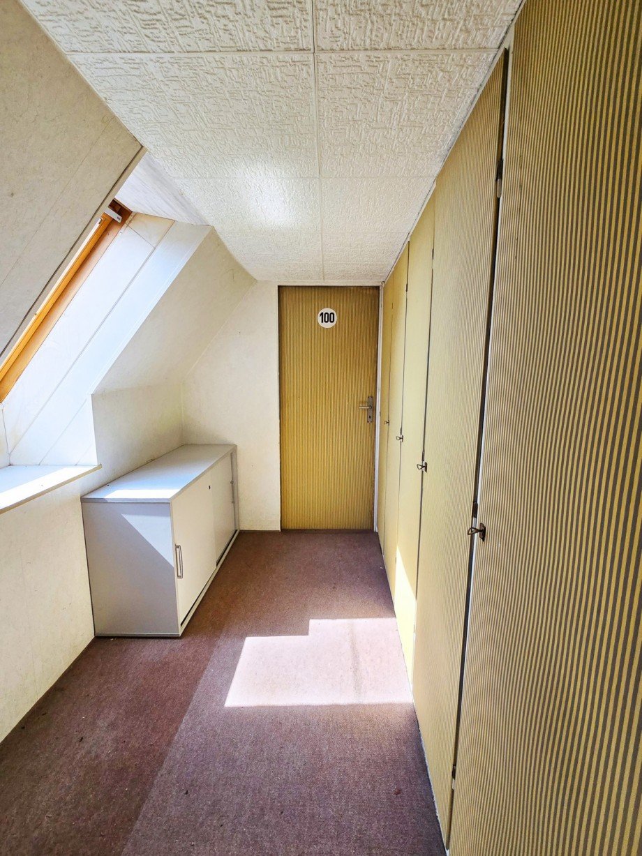 Flur DG Einfamilienhaus K�then (Anhalt)