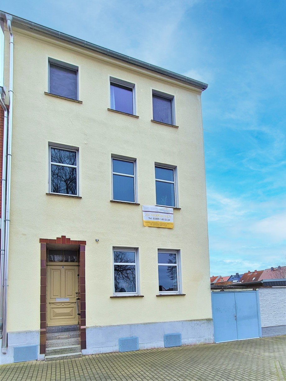 Au�en Reihenendhaus Aken