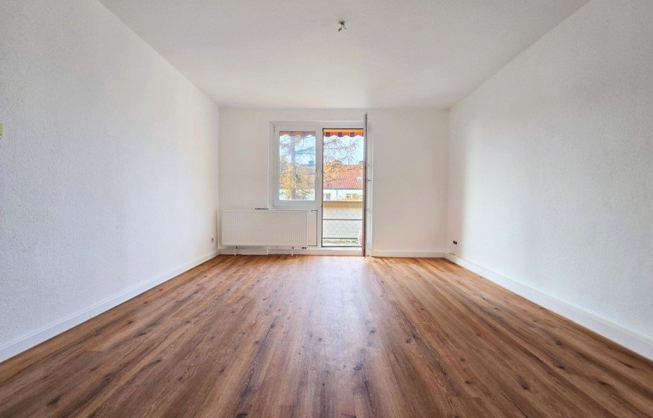 Wohnzimmer-2 Etagenwohnung K�then (Anhalt)