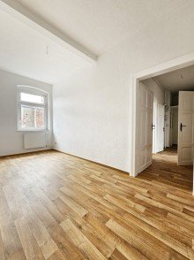 Zimmer 3 Frisch saniert, damit Sie sich wohlf�hlen!
