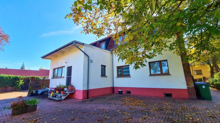 Au�enansicht_R�ckfront K�then (Anhalt) - K�then Mehrfamilienhaus Vollvermietet mit gro�z�gigem Grundst�ck und Garagen