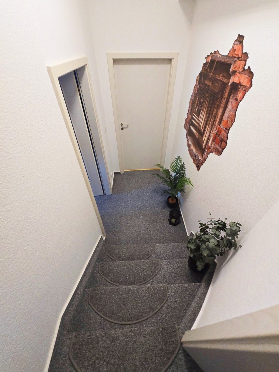 Flur Etagenwohnung K�then (Anhalt)
