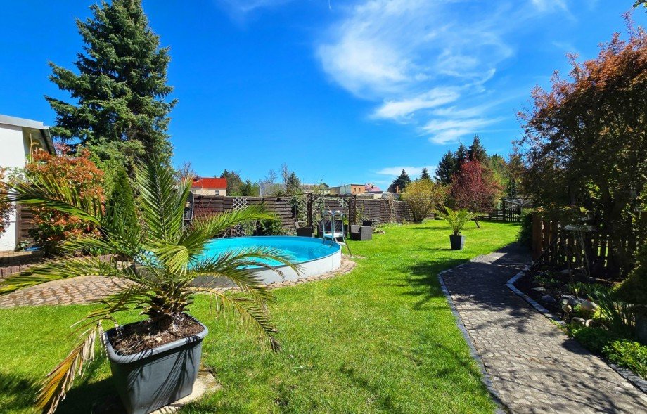 Garten Haus Gr�bzig
