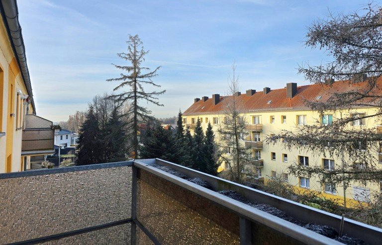 Balkon K�then (Anhalt) - K�then Etagenwohnung Investment-Gelegenheit in K�then: 2 Zimmer, Balkon und viel Potenzial
