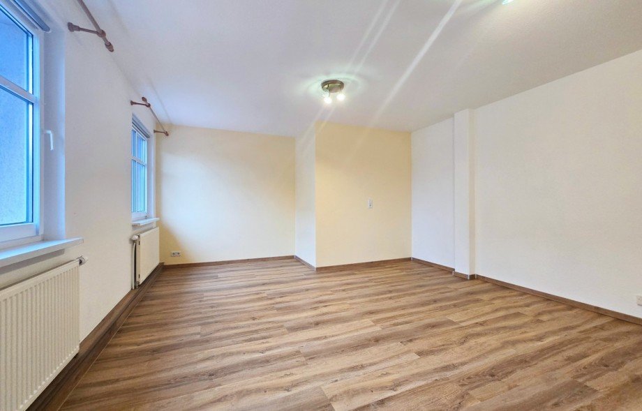 Zimmer - Wohnung I Wohn- / Gesch�ftshaus Aken (Elbe)