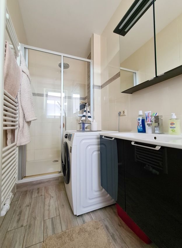 Bad Etagenwohnung K�then (Anhalt)