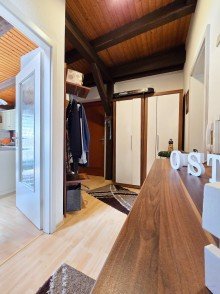 Flur Platz zum Leben und Wohlf�hlen - charmante Dachgeschosswohnung in K�then