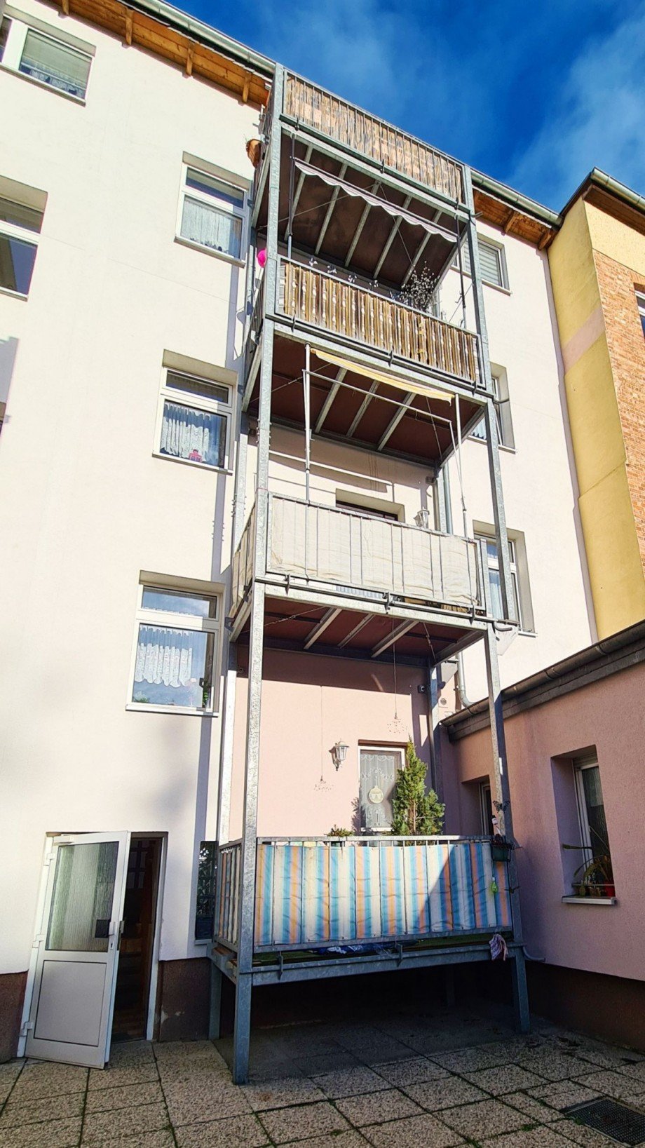 Balkon Ansicht Mehrfamilienhaus K�then (Anhalt)