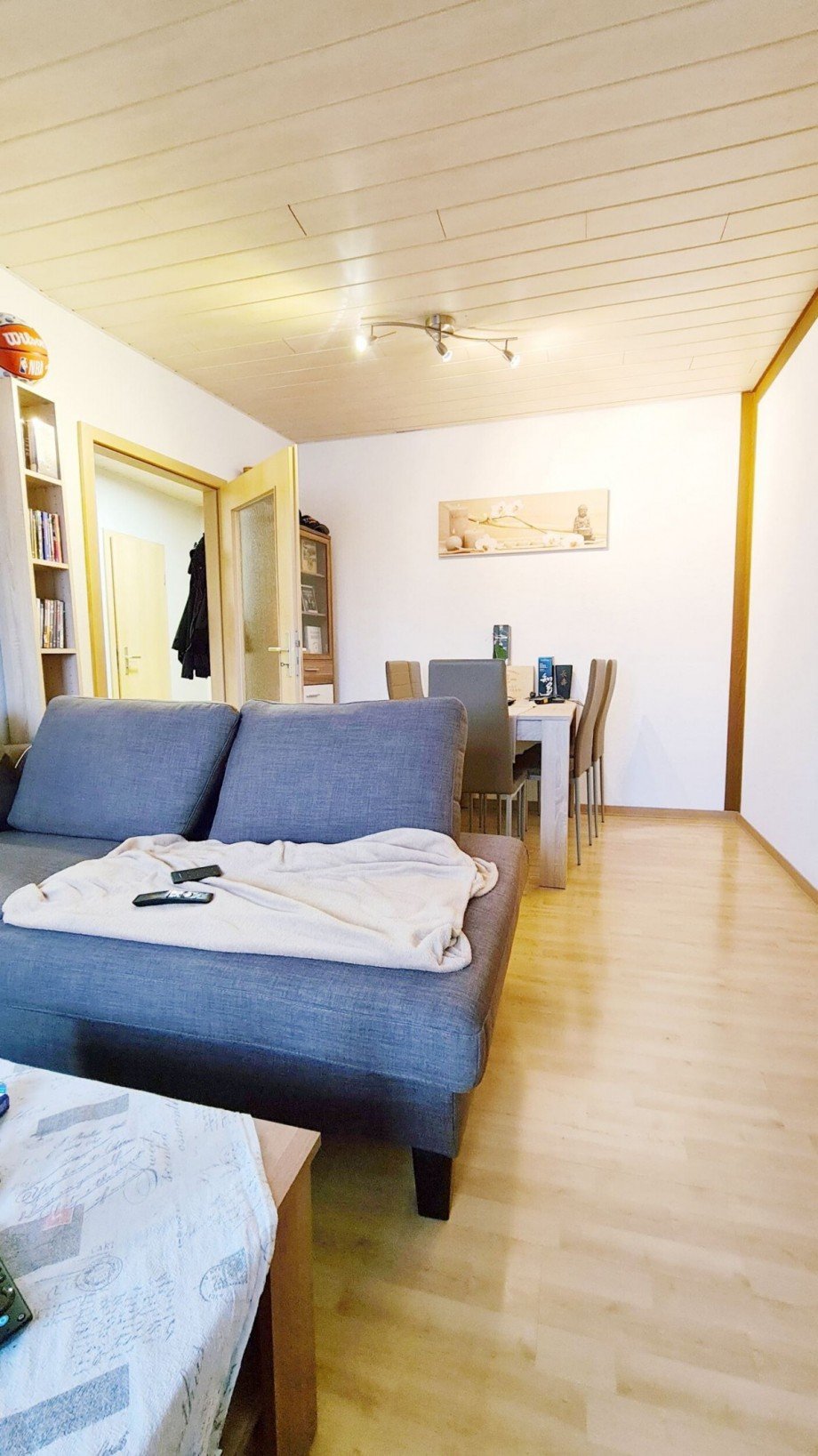 Wohnung 2 - Wohnzimmer Mehrfamilienhaus K�then (Anhalt)