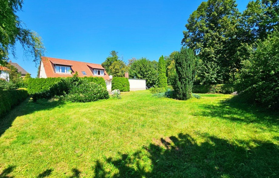 Garten Einfamilienhaus Radegast