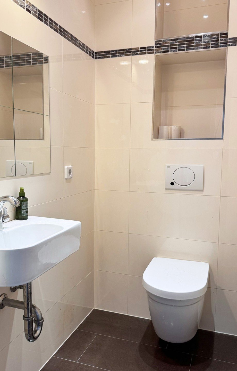 G�ste-WC Erdgeschosswohnung K�then (Anhalt)