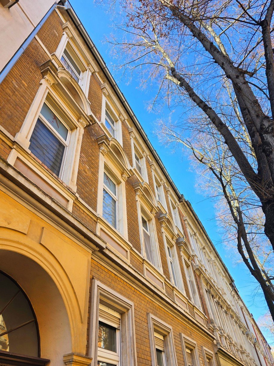 Mehrfamilienhaus Wohn- / Gesch�ftshaus K�then (Anhalt)