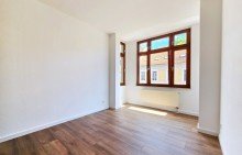 Wohnzimmer Frisch renoviert! 1-Zimmer-Wohnung mit Einbauk�che