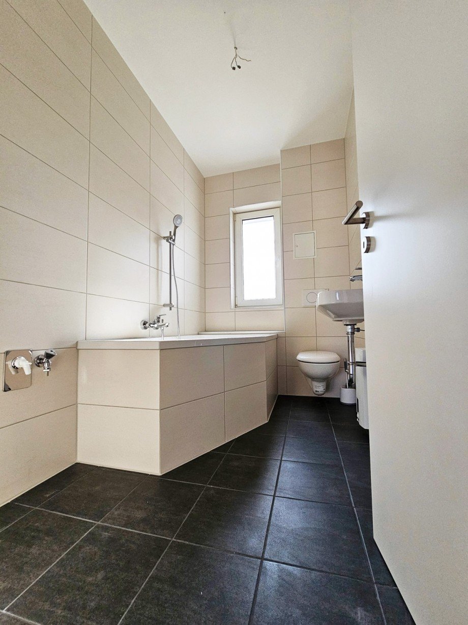 Badezimmer Etagenwohnung K�then (Anhalt)